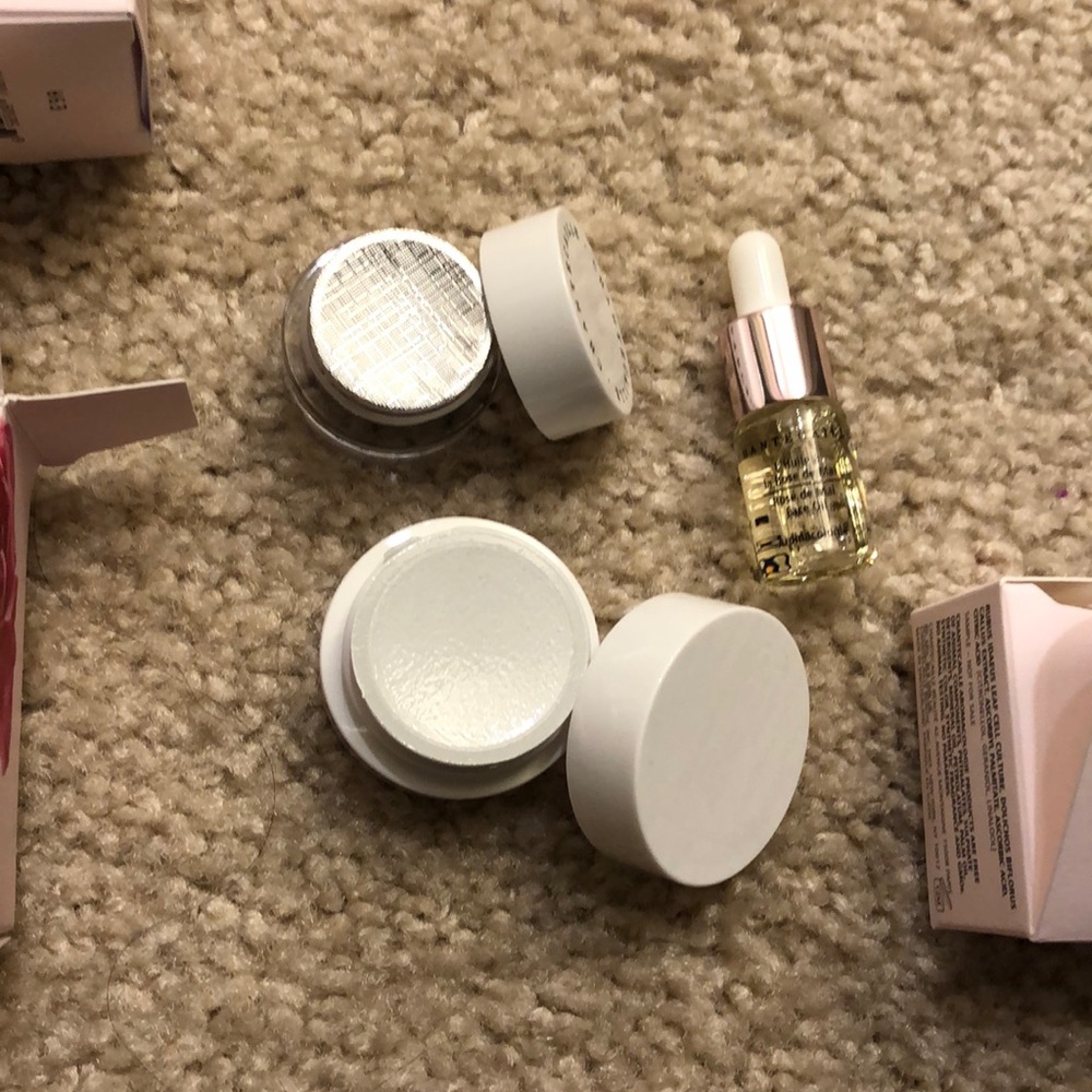Chantecaille skincare set - Picture 2 of 4